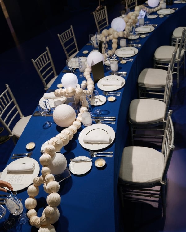 An Avant-Garde Vietnamese Beach Wedding Splashed in Bold Blue