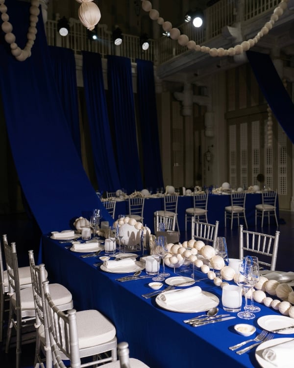 An Avant-Garde Vietnamese Beach Wedding Splashed in Bold Blue