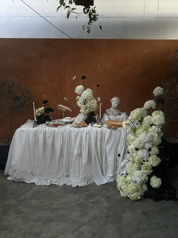 Stylists Mimosa Posy