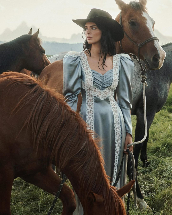 35 Best Lace Wedding Guest Dresses for Every Dress Code