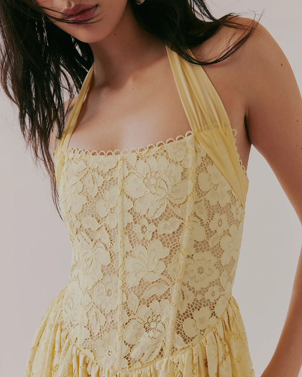 35 Best Lace Wedding Guest Dresses for Every Dress Code