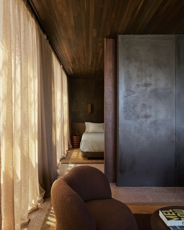 Where the It-Girls Are Staying: The Hottest Hotels Around the World