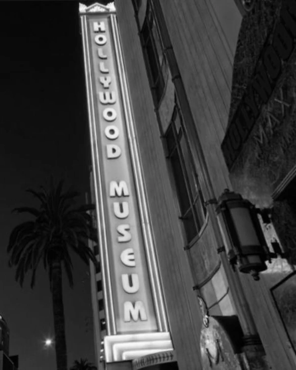 Best Things to Do in Hollywood: 7 Attractions Couples Will Love