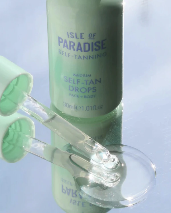 <a href="https://www.instagram.com/p/DUl_ReWkfQX/"><span>Isle of Paradise</span></a>