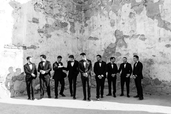 Sarah & Devin: classic black tie wedding in California — photo 20