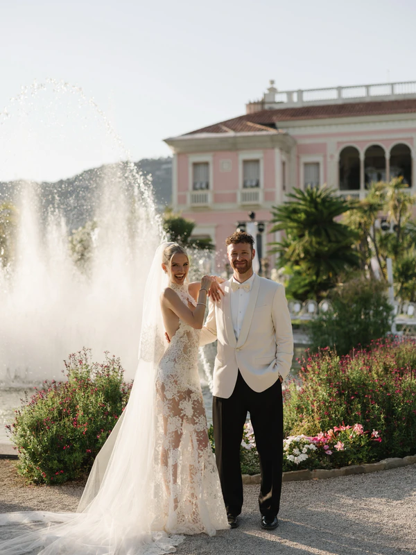 <a href="https://www.instagram.com/p/DaJAcX8lww7/?hl=en&amp;img_index=1">Leonie Hanne</a>, Photography: <a href="https://www.instagram.com/haute.weddings/">Haute Weddings</a>