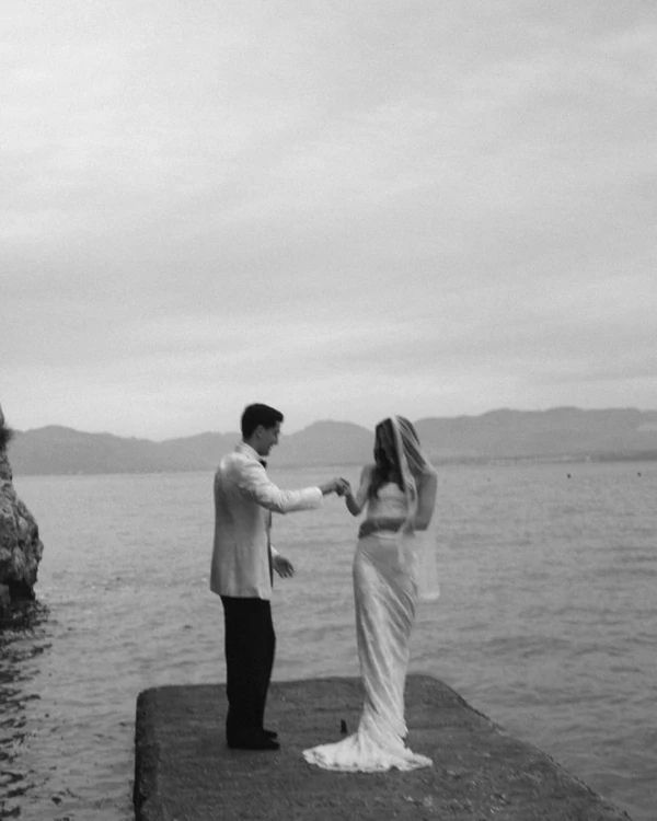 Photography: <a href="https://www.instagram.com/p/DXUwQtDDGWd/?img_index=1">Nous Nous</a>