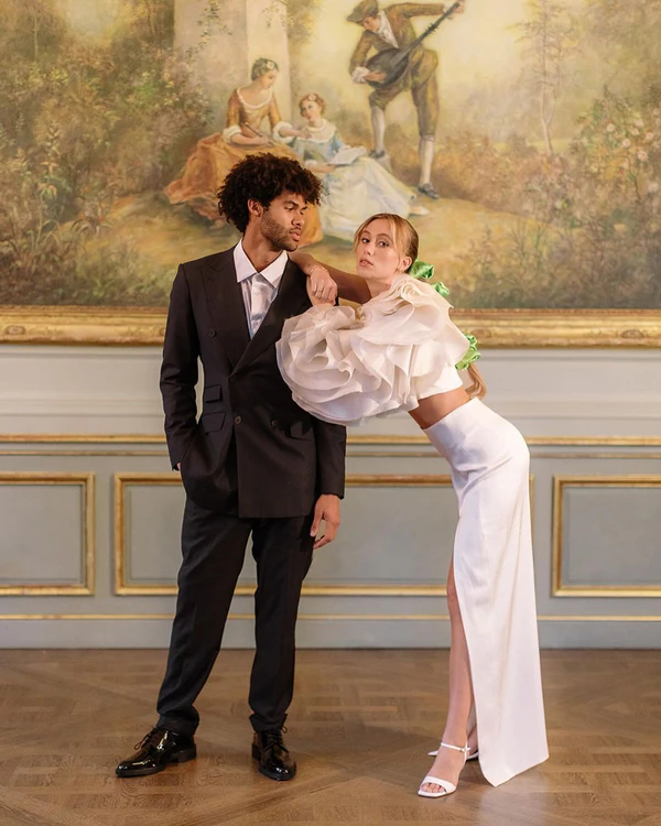 Should You Plan a Weekday Wedding?