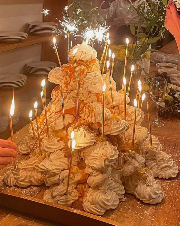 Trend: Croquembouche Wedding Desserts