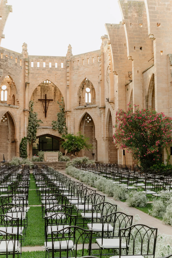 Entrepreneur Eva Garzón’s Elegant Mallorca Wedding in a Breathtaking Open-Air Cathedral
