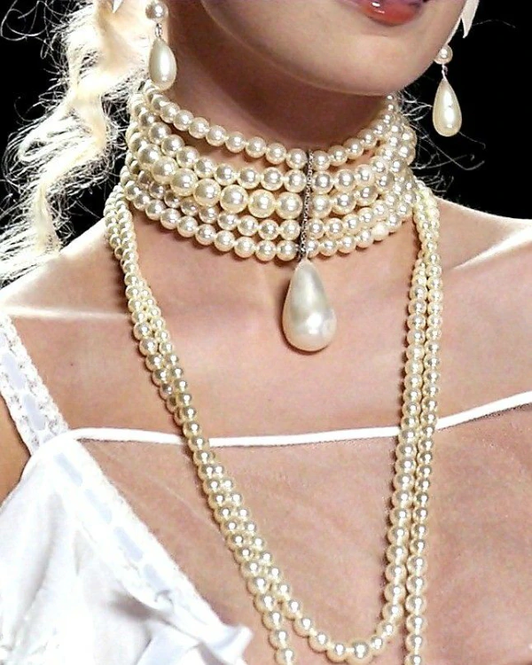 30 Ways to Style 'Something Old, New, Borrowed, and Blue' Into Your Bridal Look