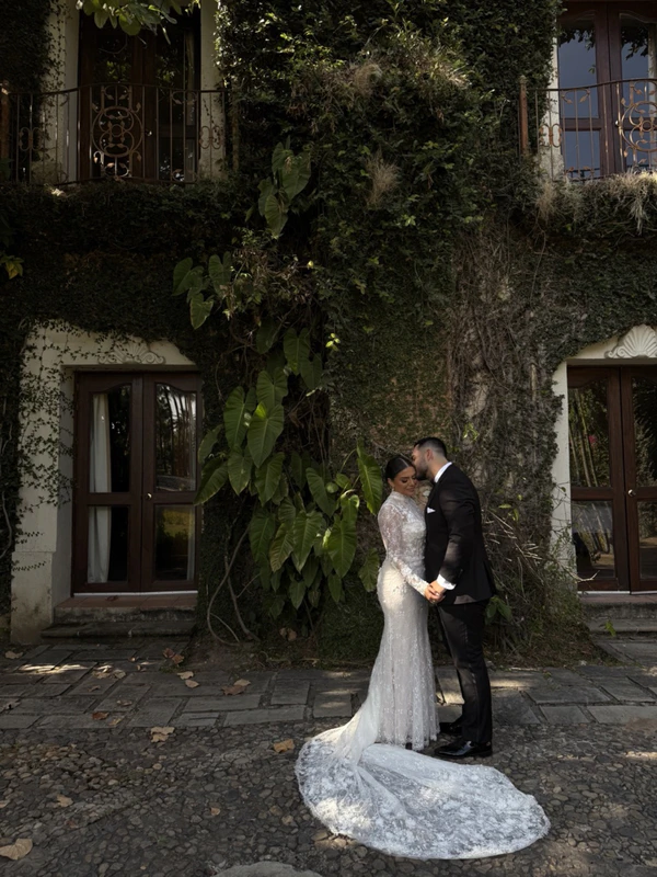 Para La Novia, wedding content creators in California, USA — portfolio photo 11