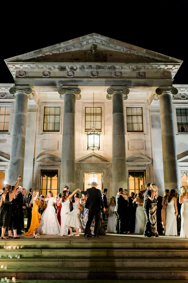 15 Best Wedding Planners in America