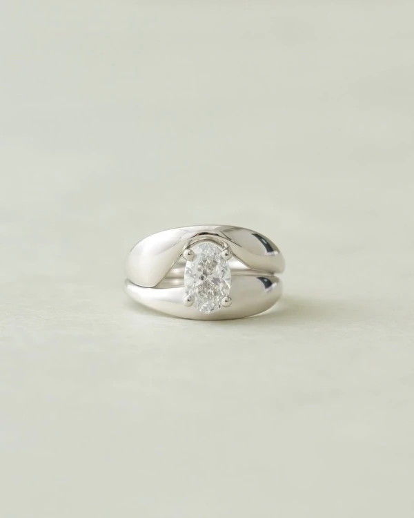 How to Perfectly Pair Your Wedding Band and Engagement Ring: Expert Tips & Trends