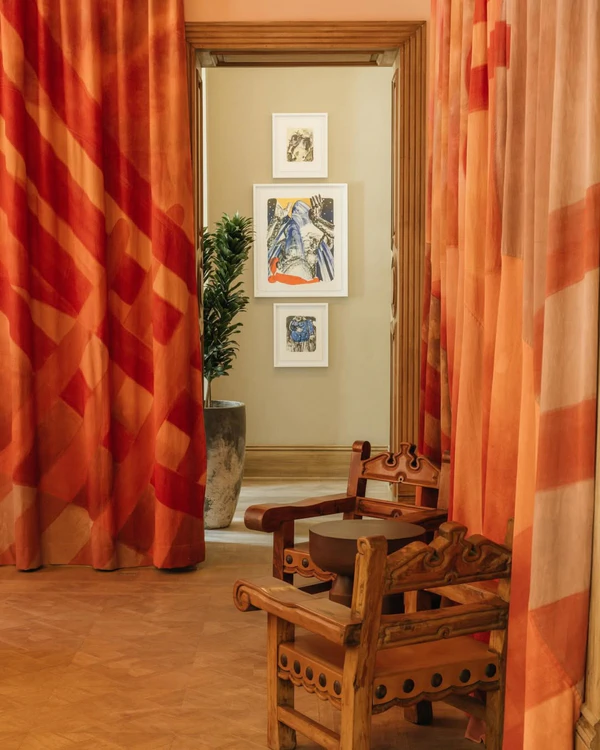 <a href="https://www.instagram.com/sohohouse/p/C4bEt3mIUSS/?hl=en&img_index=4">Soho House Mexico City</a>