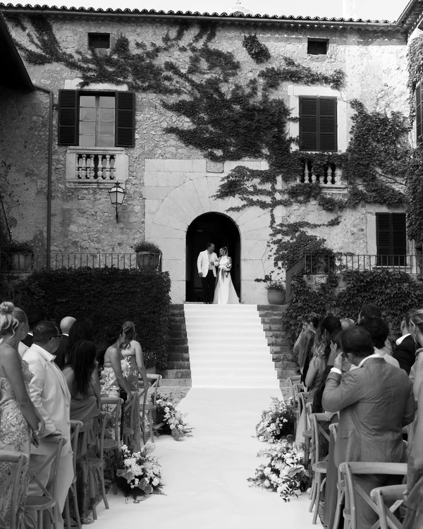 What to Look for in a Destination Wedding Photographer—Beyond their Portfolio