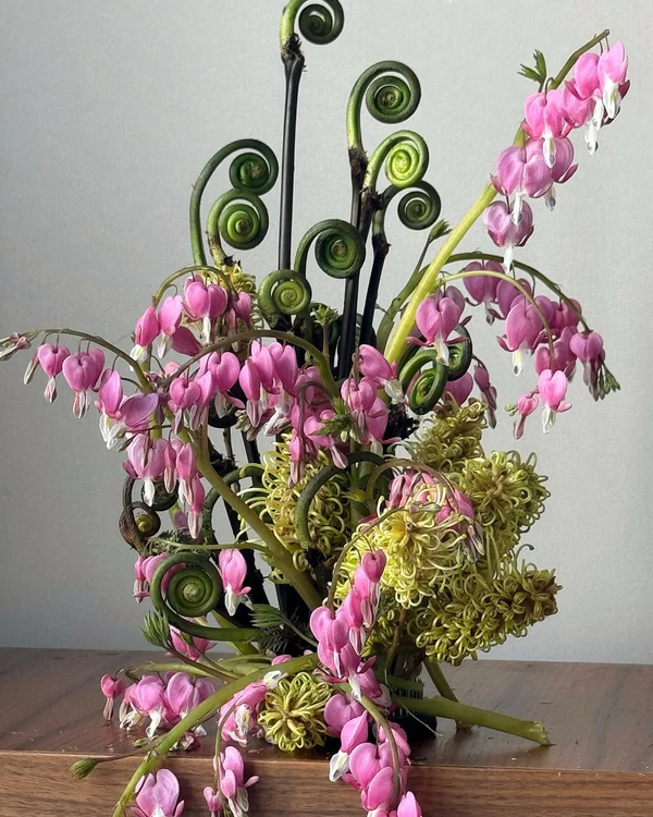 <a href="https://www.instagram.com/p/DWtGwAyDORX/?img_index=1">Pierre Capati</a>