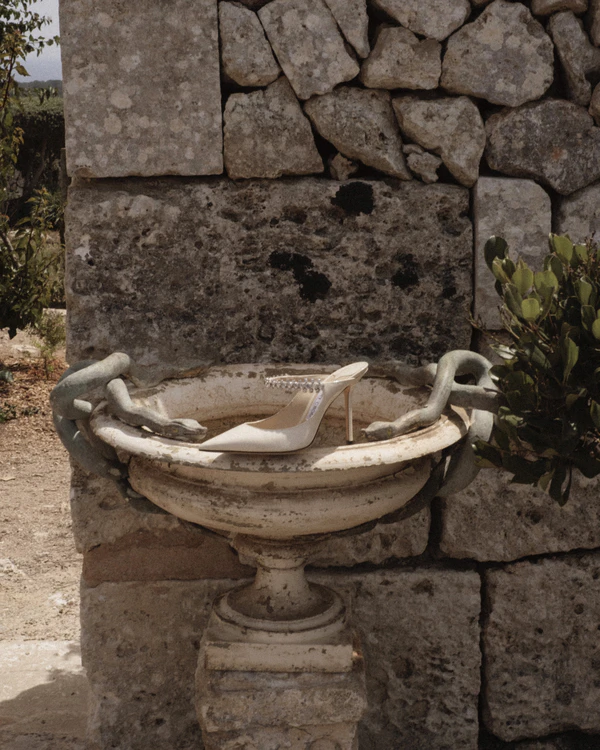 An Intimate Menorca Quarry Wedding with Avant-Garde Design & Vintage Bridal Looks