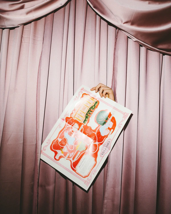 A Cinematic Wedding with Sculptural Installations & a Vibrant Palette in Sicily — photo 1