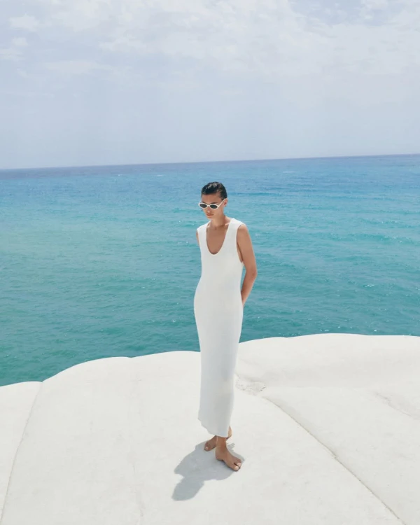 35 Beach Wedding Weekend Looks: The Ultimate Bridal Style Guide
