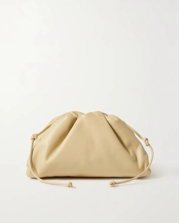 30 Chic Pouches for the Fashion Bride