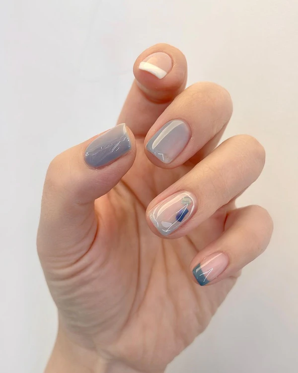 26 Minimalist Nail Design Ideas