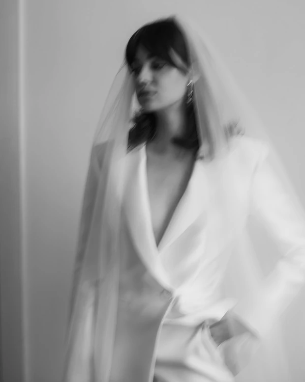 15 of Our Favorite Veil Brands