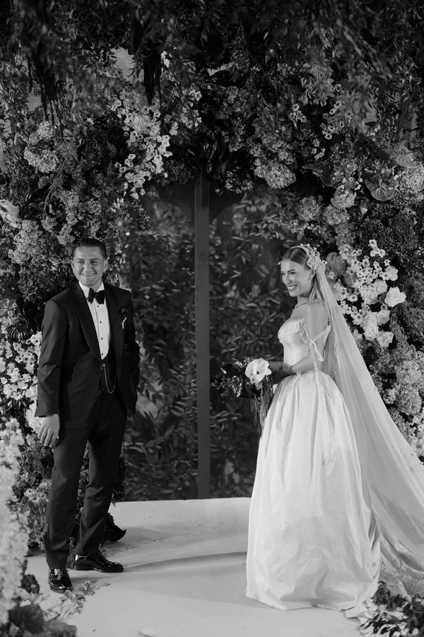 Vintage-Inspired Couture Takes Center Stage at This Chicly Curated Castle Wedding in Rome