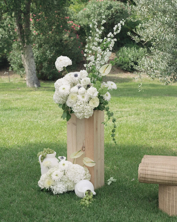 A Modern Mediterranean Wedding Weekend Amongst Catalan Vineyards