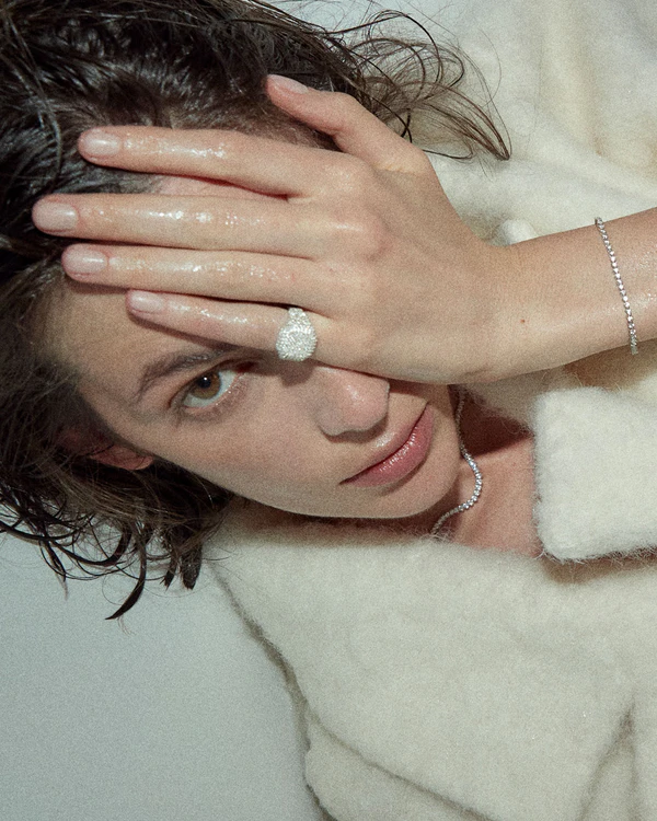 Accessory Inspiration for Your 2024 New Year's Eve Look