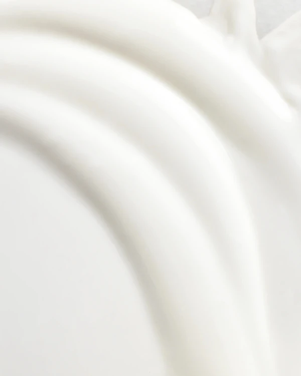 <a href="https://houseofhur.com/products/weightless-sun-fluid?srsltid=AfmBOoocciKR7Dhk0_YgRyBzxIBAiPFuHnJvHgH1-APX1ymr4aVAVIxj">House of Hur</a>