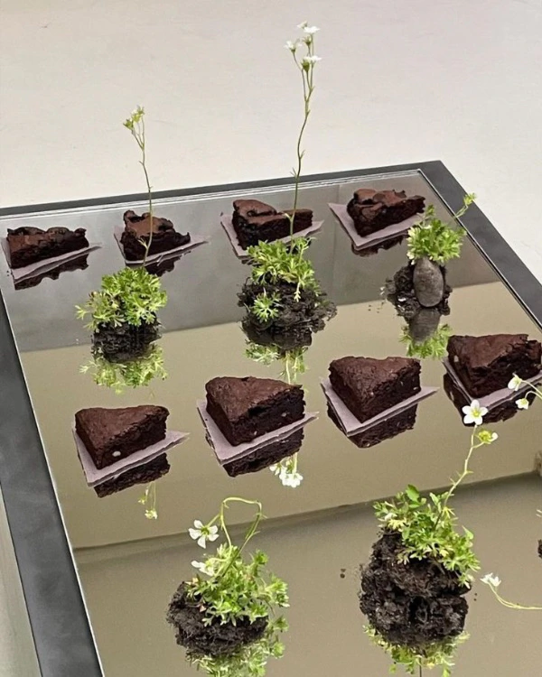 35 Chic Ideas to Style Your Wedding Dessert Tables