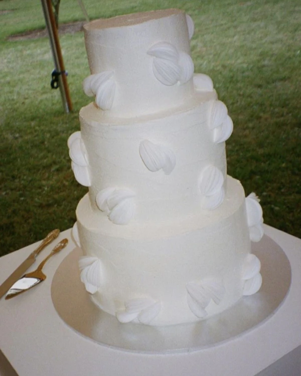 40 Timeless Event Design Ideas for an Elegant & Classic Wedding
