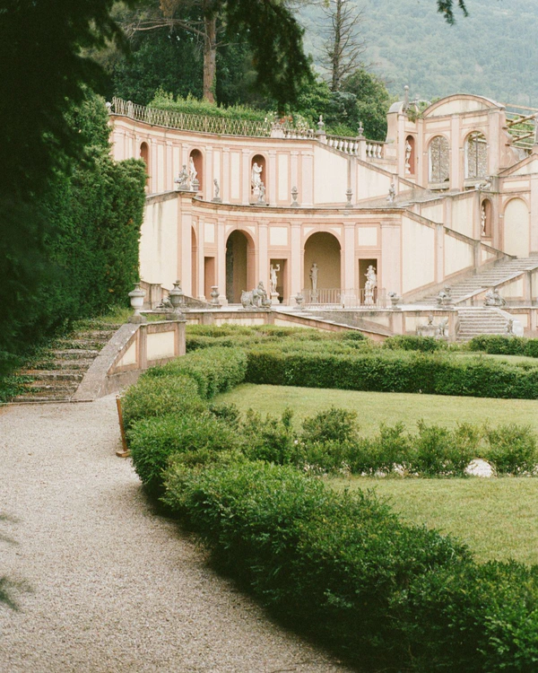 A Chic Black Tie Editorial-Inspired Wedding on Lake Garda, Italy