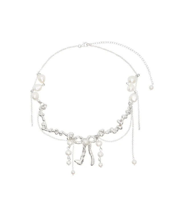 Accessory Inspiration for Your 2024 New Year's Eve Look
