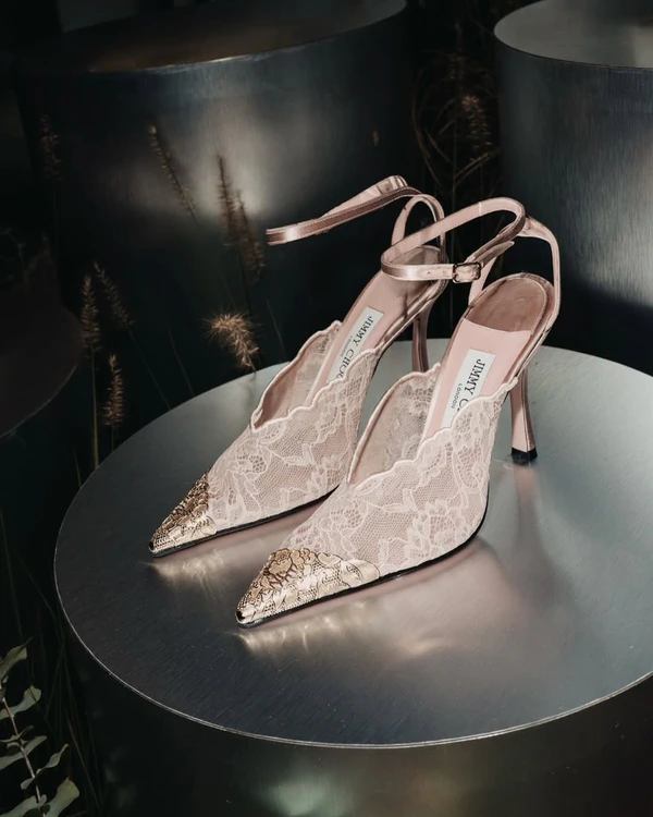 20 of the Season’s Chicest It-Girl Bridal Accessories