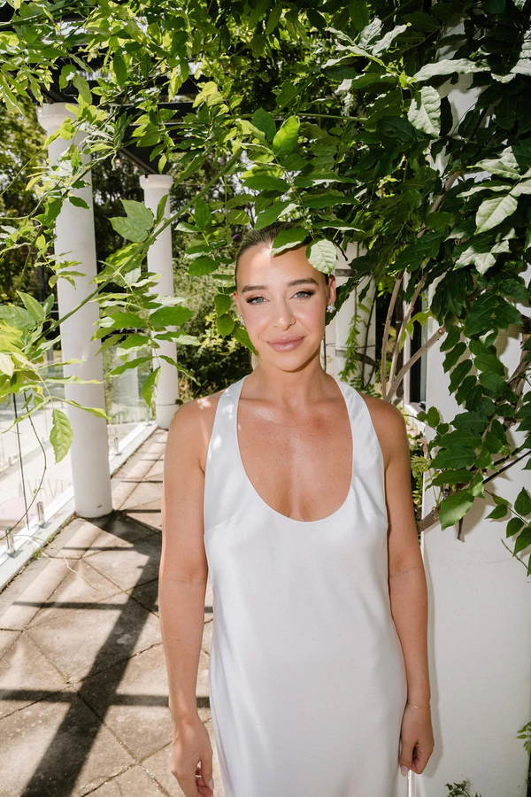 A Contemporary Chrome & Chartreuse Black-Tie Wedding Reimagines the Southern Highlands