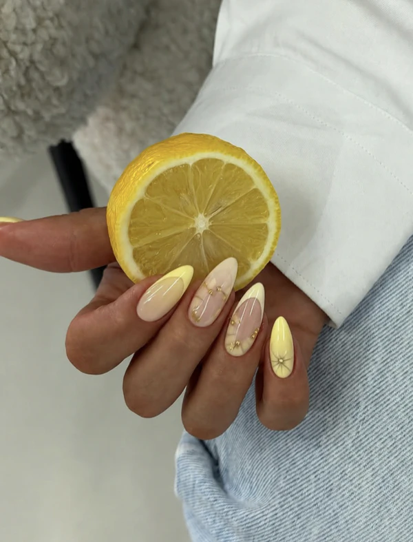 <a href="https://www.instagram.com/p/DY1qJg5oZyp/"><span>Alessia Nailss</span></a>