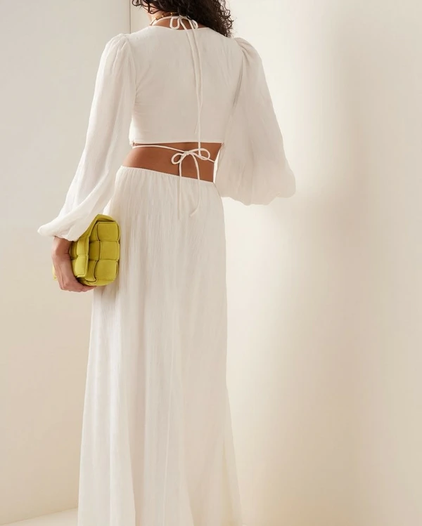 The Best Cut-Out Wedding Dresses