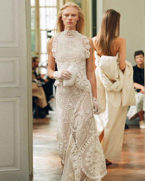 35 Beach Wedding Weekend Looks: The Ultimate Bridal Style Guide