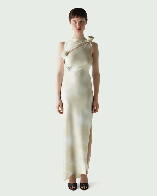 Rehearsal Dinner Outfits for the Modern Bride