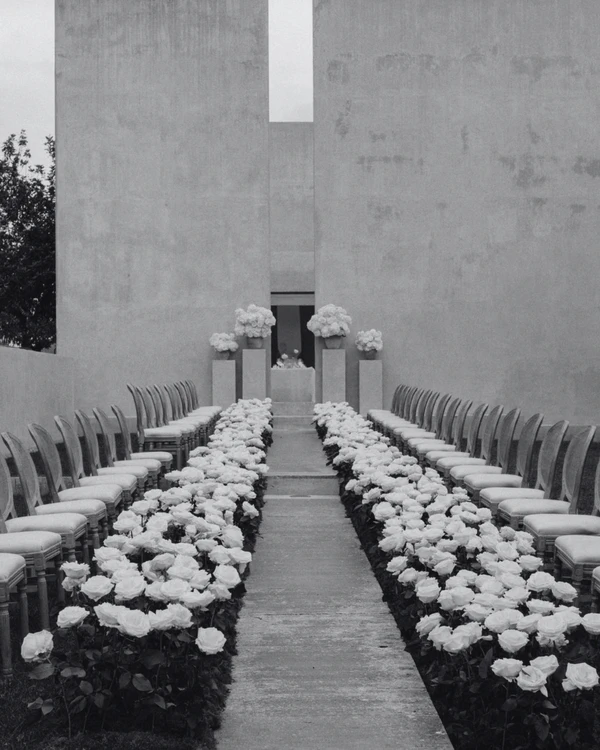 30 Fresh Ideas for Unique Aisle & Ceremony Seating