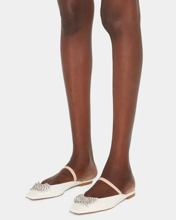 Best Shoes for Tall Brides