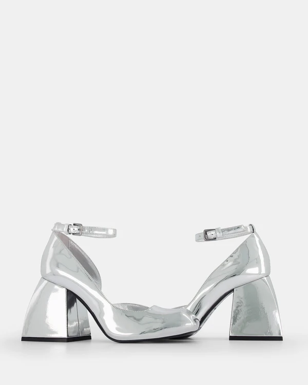 High-Heel Wedding Shoes: 12 Trendy Options
