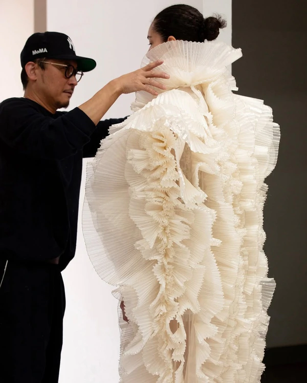 13 Defining Trends from Paris Haute Couture Spring 2025