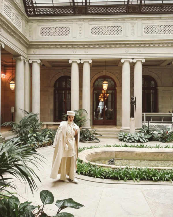 <a href="https://www.instagram.com/frickcollection/">The Frick Collection</a>, Content: <a href="https://www.instagram.com/p/DW_Mzouj9hO/?img_index=11">Willabelle Ong</a>