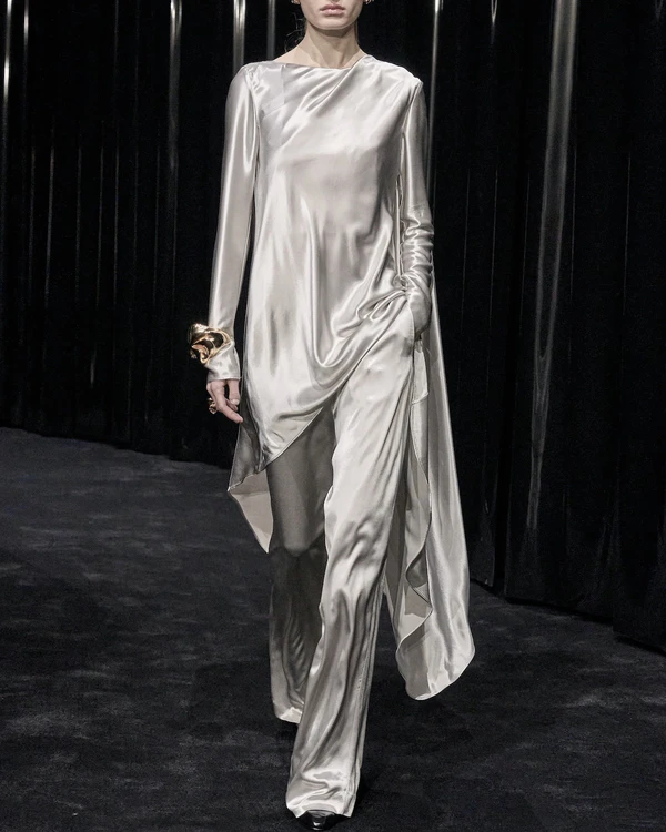 Our Editor's Top Bridal Styles from the FW24 Runways