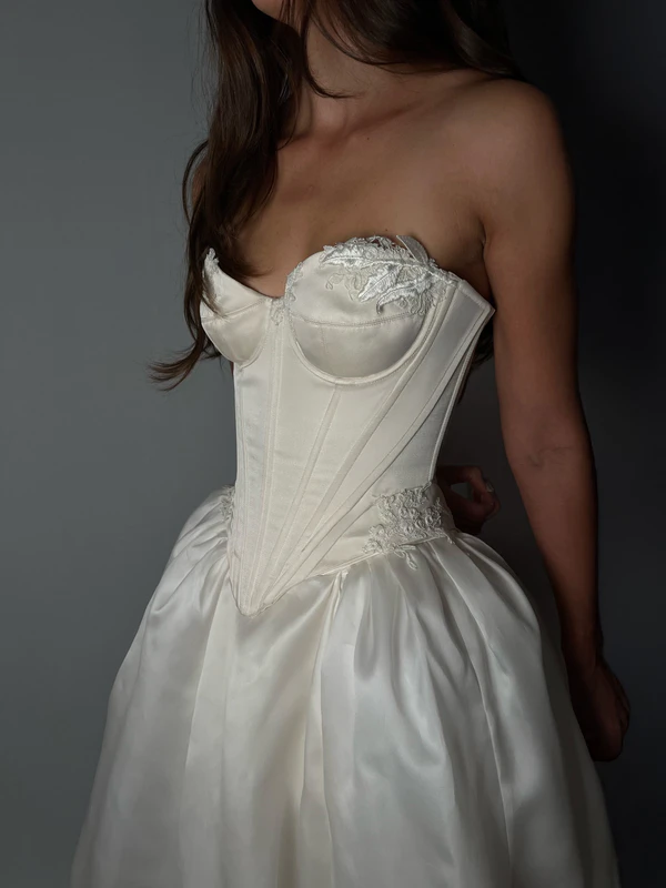 Noa Fineout, wedding bridal in California, USA — portfolio photo 7