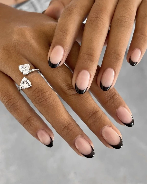 26 French Manicure Ideas You Will Want to Try This Summer