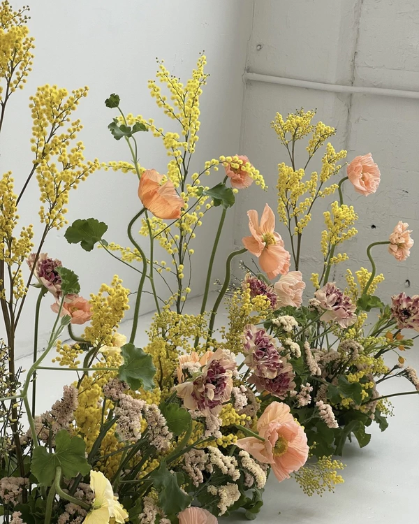 The Cost of Wedding Flowers: A Guide to Budgets & Blooms at Every Price Point